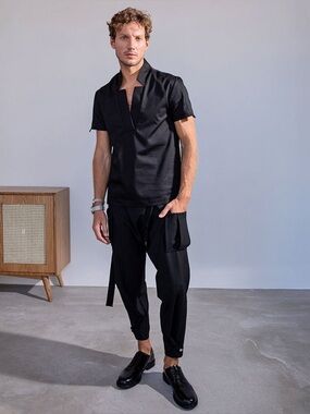 Men's ORTTU Star Neck Shirt